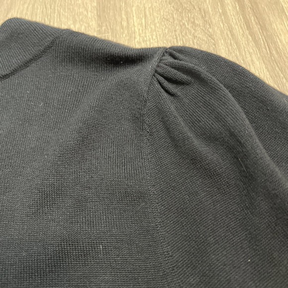 CAbi #3891 Goals Cardigan Black V-Neck Sweater Size Medium Big Buttons Pockets - Picture 11 of 12